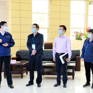 拿出“硬擔(dān)當(dāng)”，增強(qiáng)“軟實(shí)力” ——南寧市經(jīng)開區(qū)紀(jì)檢監(jiān)察組組長、黨工委委員趙大標(biāo) ...